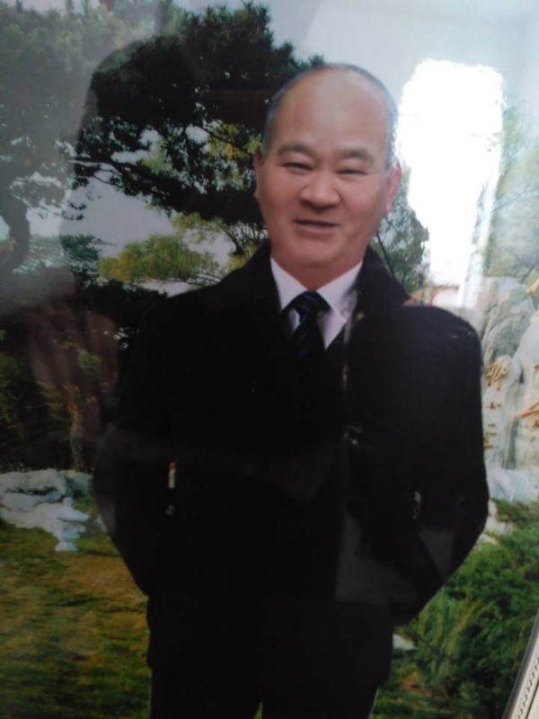 老方丈的第一张照片--洛阳相亲服务中心