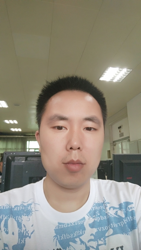 浔城老男孩的第一张照片--洛阳相亲服务中心