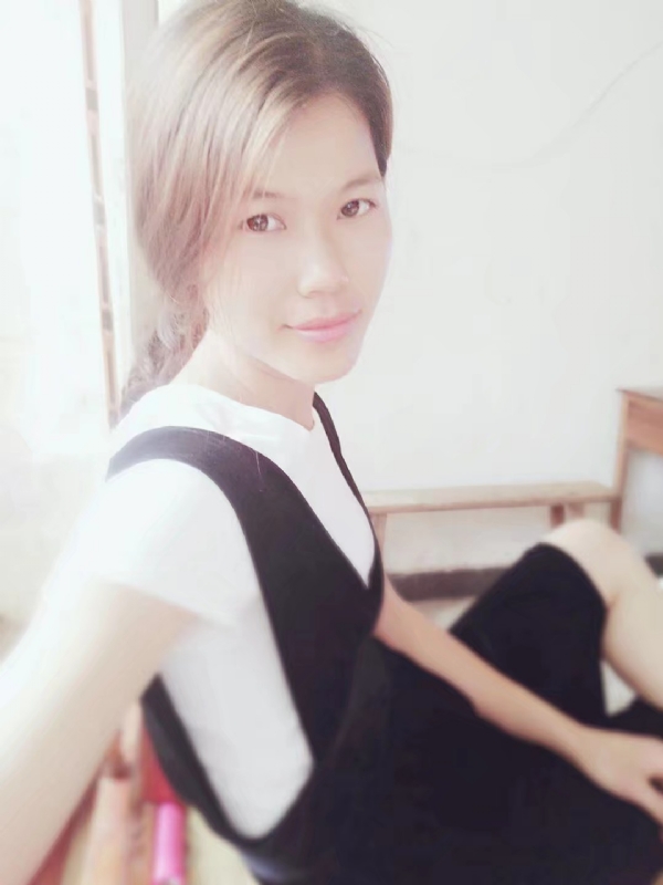 婷婷的第一张照片--洛阳相亲服务中心