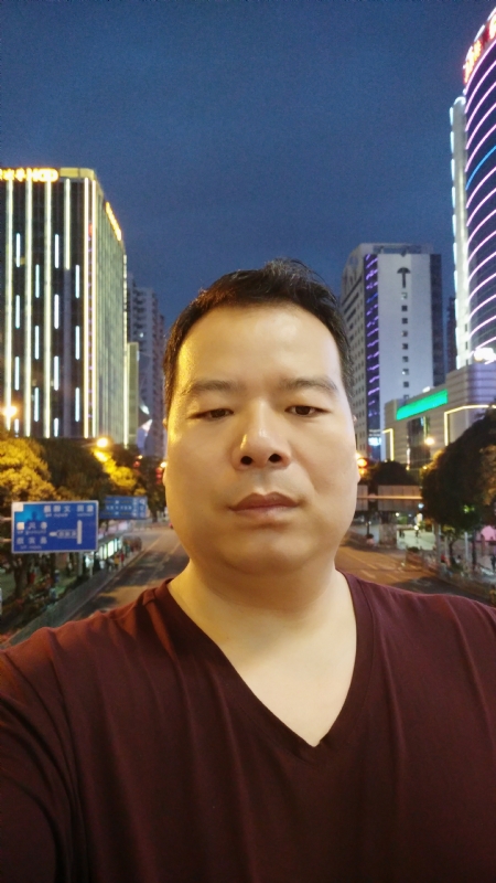 相爱一辈子的第一张照片--洛阳相亲服务中心