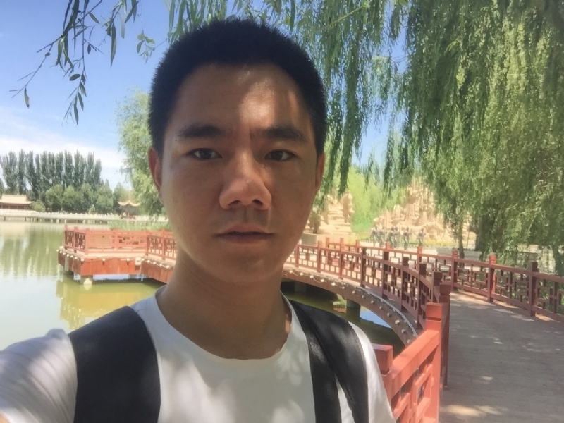 一见倾心的第一张照片--洛阳相亲服务中心