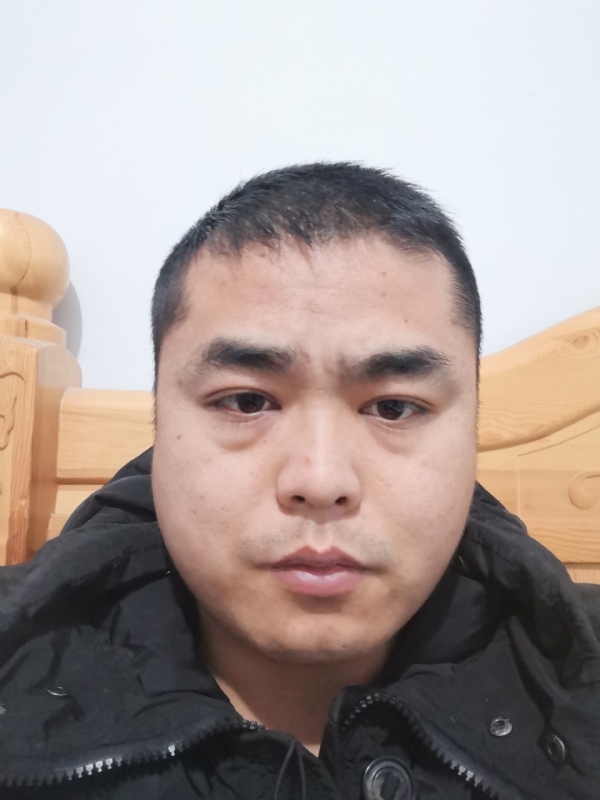 真诚的第一张照片--洛阳相亲服务中心