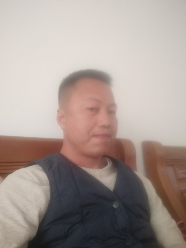 只对你好的第一张照片--洛阳相亲服务中心
