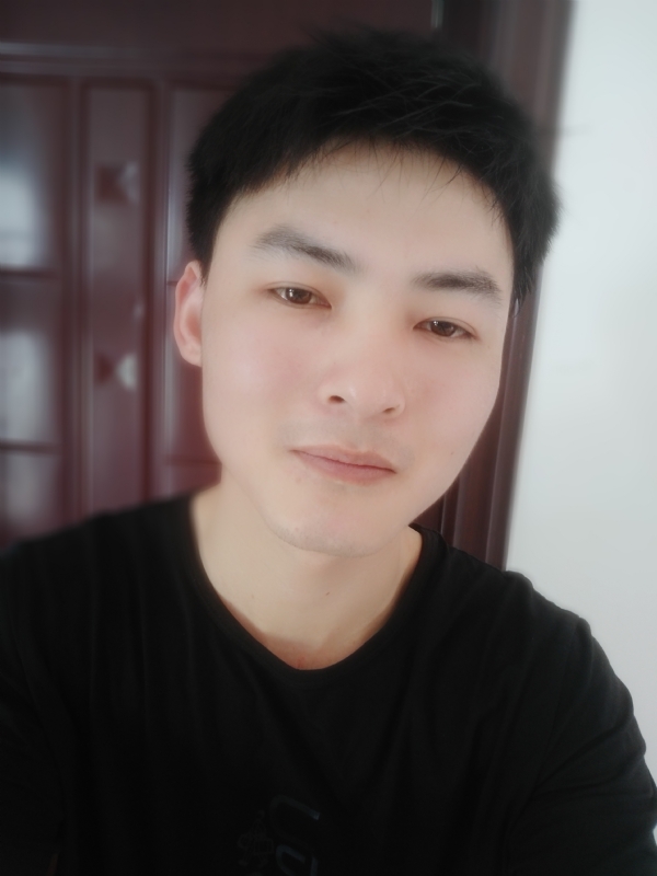 小情绪)っ的第一张照片--洛阳相亲服务中心