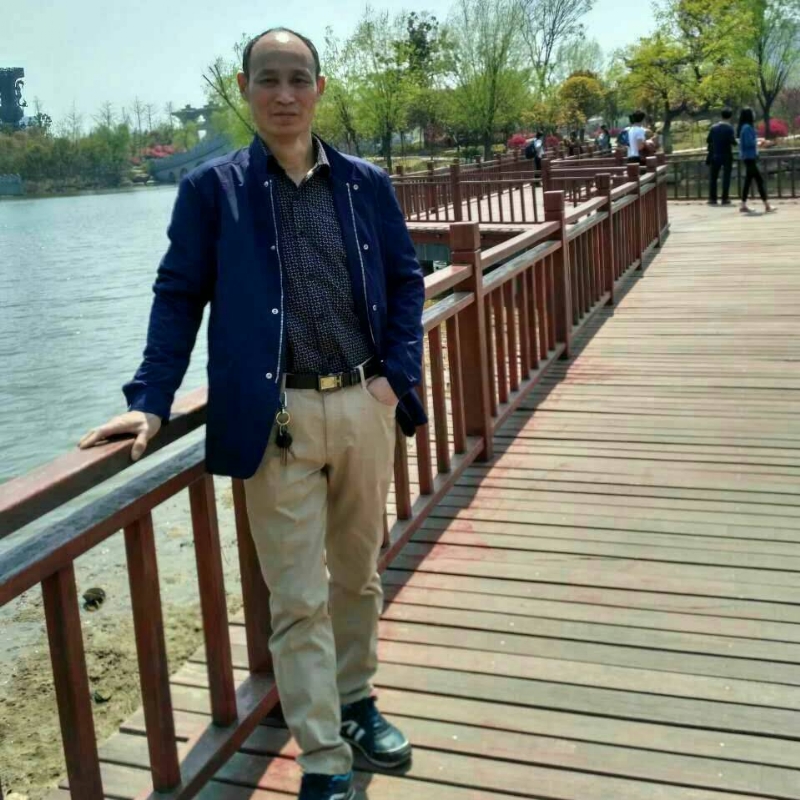 大随帅哥的第一张照片--洛阳相亲服务中心