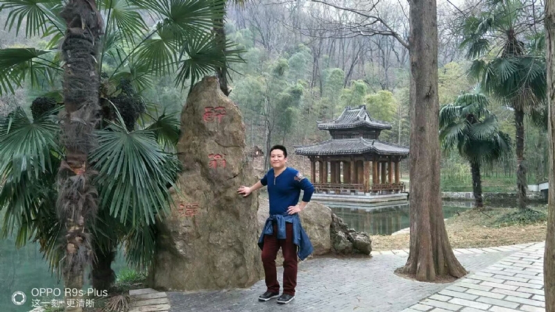烦事用点心的第一张照片--洛阳相亲服务中心