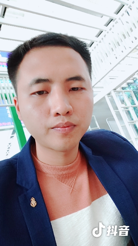 佳鑫的第一张照片--洛阳相亲服务中心
