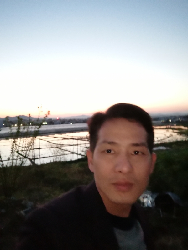 不忘初心的第一张照片--洛阳相亲服务中心