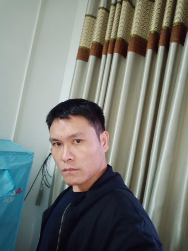 心如止水的第一张照片--洛阳相亲服务中心