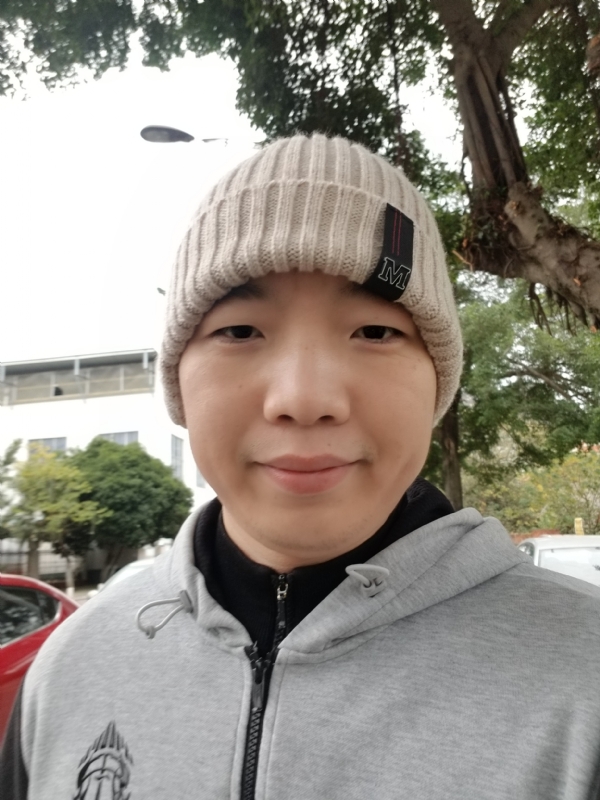 爱笑的老虎的第一张照片--洛阳相亲服务中心