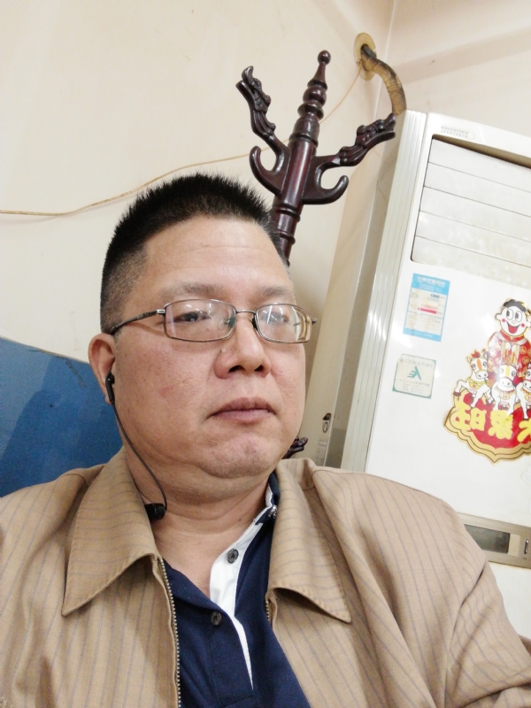 一个人的第一张照片--洛阳相亲服务中心