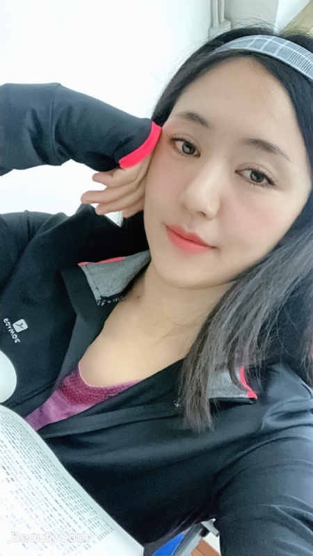 飄兒的第二张照片--洛阳相亲服务中心