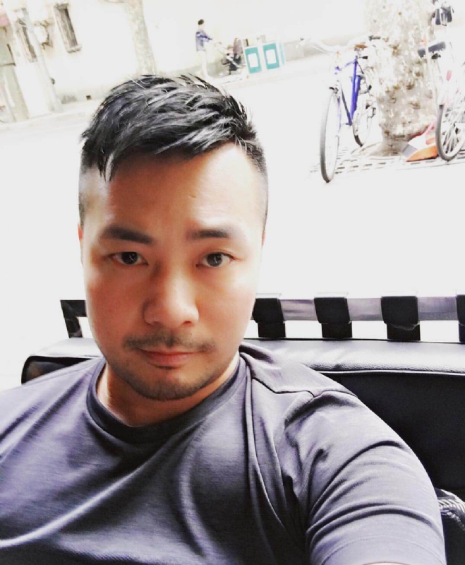 刘江平的第二张照片--洛阳相亲服务中心