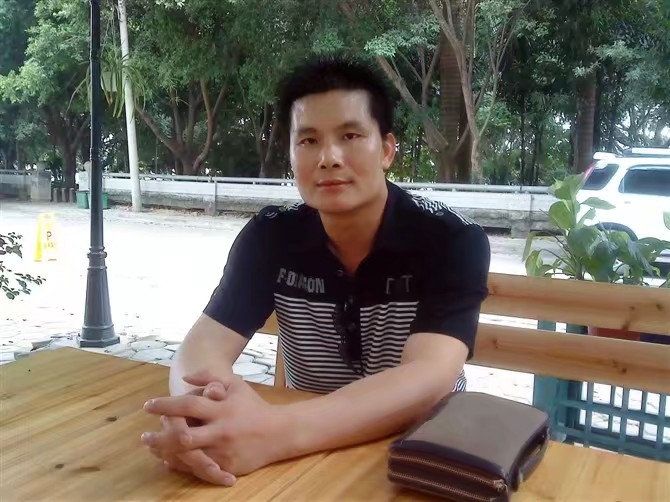 贴身爱人的第一张照片--洛阳相亲服务中心