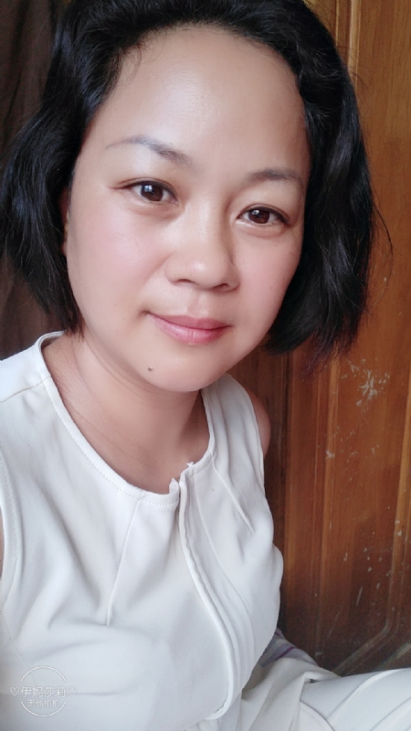 催乳师的第一张照片--洛阳相亲服务中心