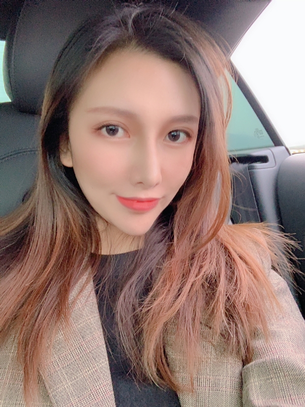 李岚Lancy的第一张照片--洛阳相亲服务中心