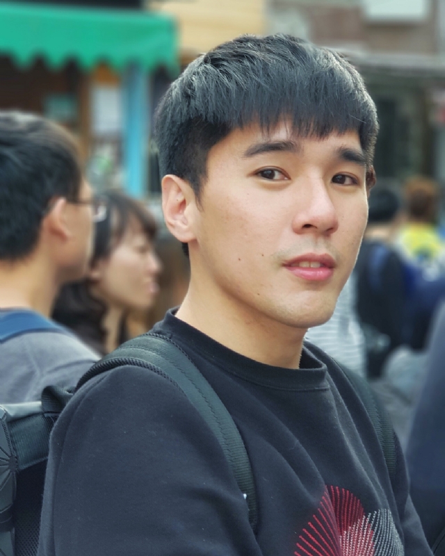 雨中孤独的第一张照片--洛阳相亲服务中心