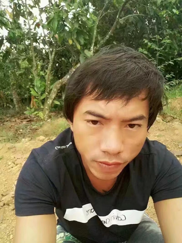 若是梦、苏醒的第一张照片--洛阳相亲服务中心