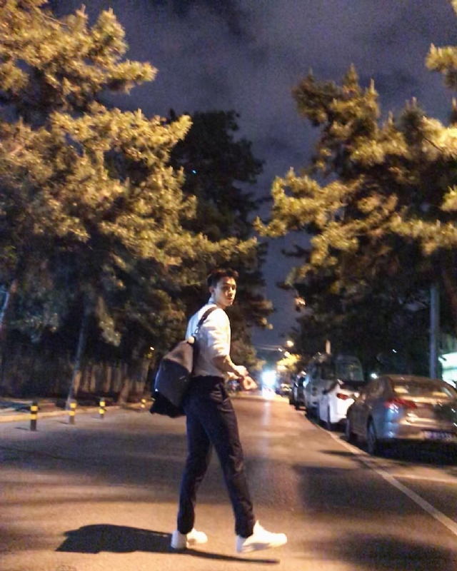深海的第二张照片--洛阳相亲服务中心