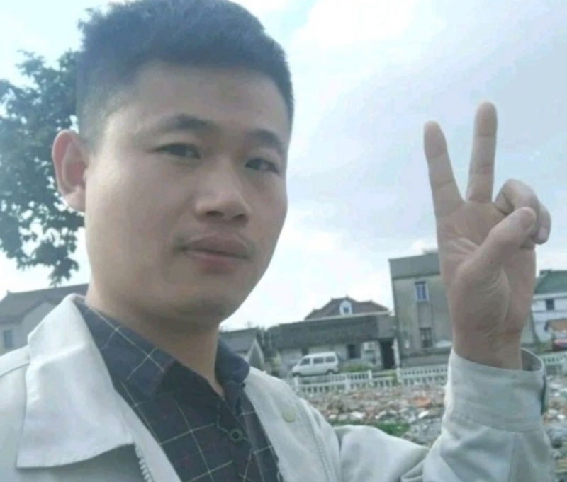 兰花的第一张照片--洛阳相亲服务中心