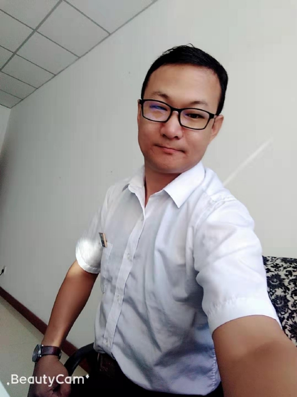 小飞的第一张照片--洛阳相亲服务中心
