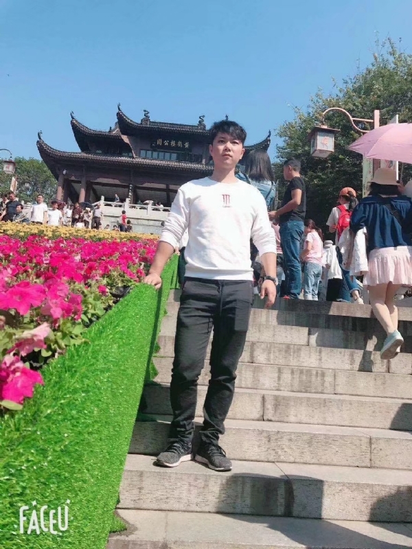 坦然的第二张照片--洛阳相亲服务中心