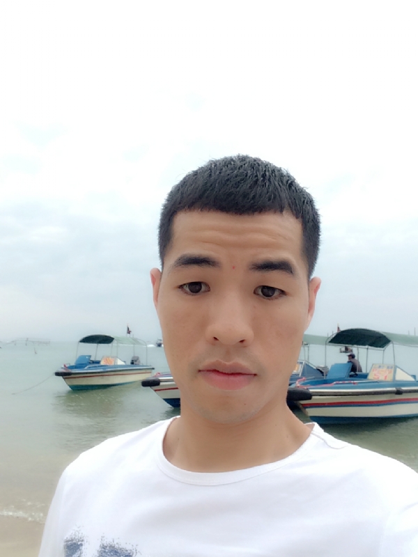 冷风的第一张照片--洛阳相亲服务中心