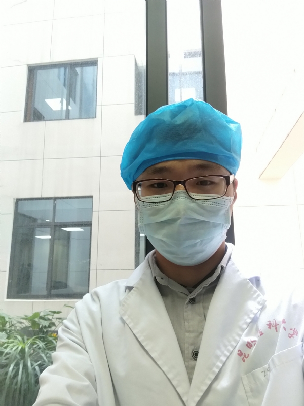 口腔小医生的第一张照片--洛阳相亲服务中心