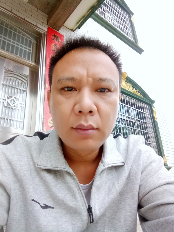 随缘的第一张照片--洛阳相亲服务中心