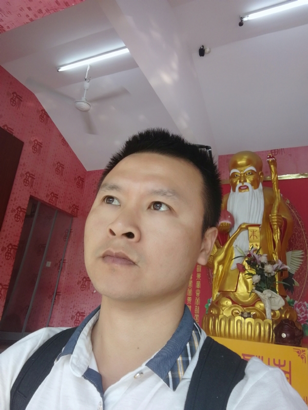 WAR的第一张照片--洛阳相亲服务中心