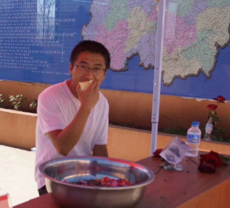寻水的第一张照片--洛阳相亲服务中心
