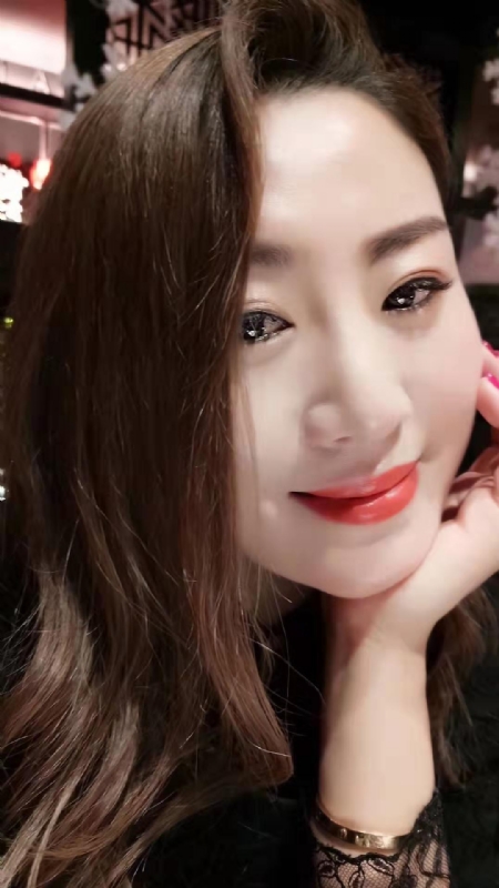 朴凡的第一张照片--洛阳相亲服务中心