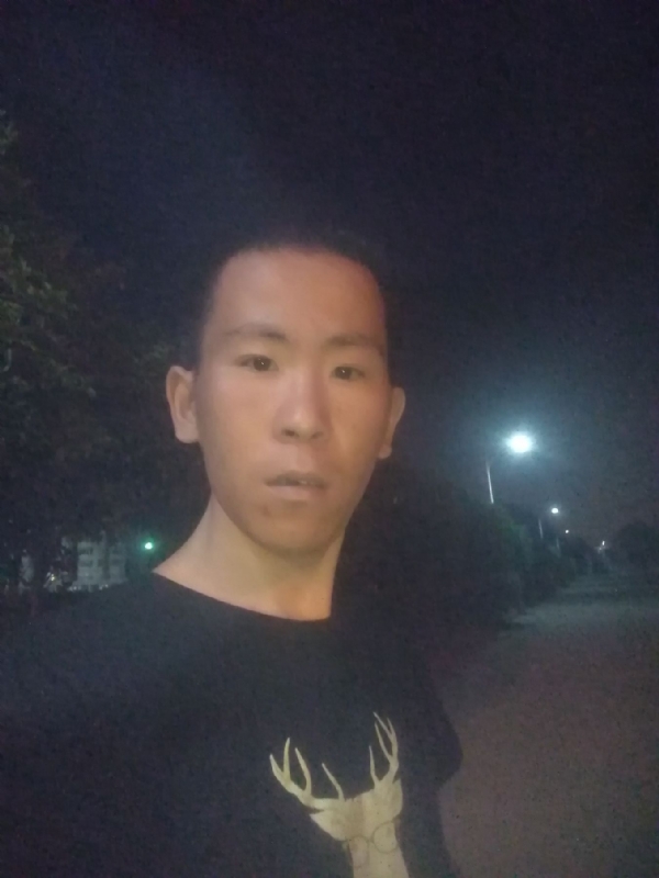 俞凯斌的第一张照片--洛阳相亲服务中心