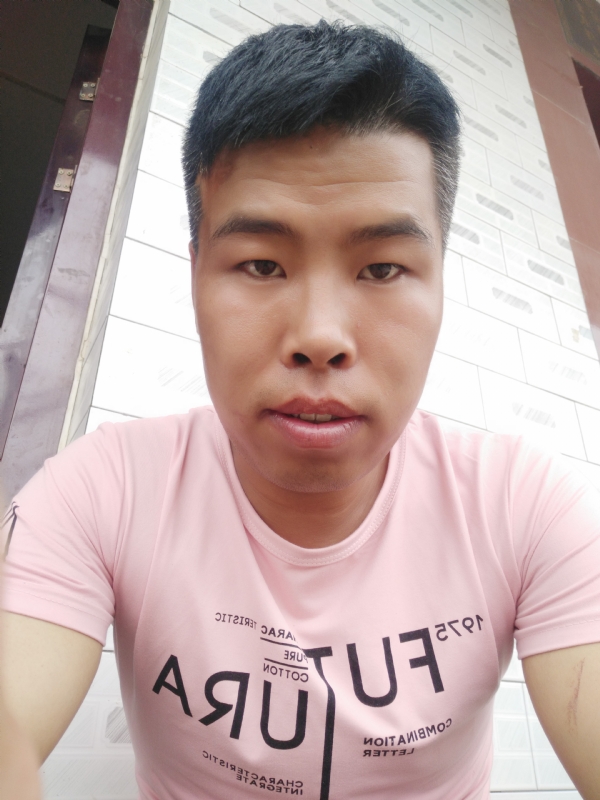 守护爱情的第一张照片--洛阳相亲服务中心