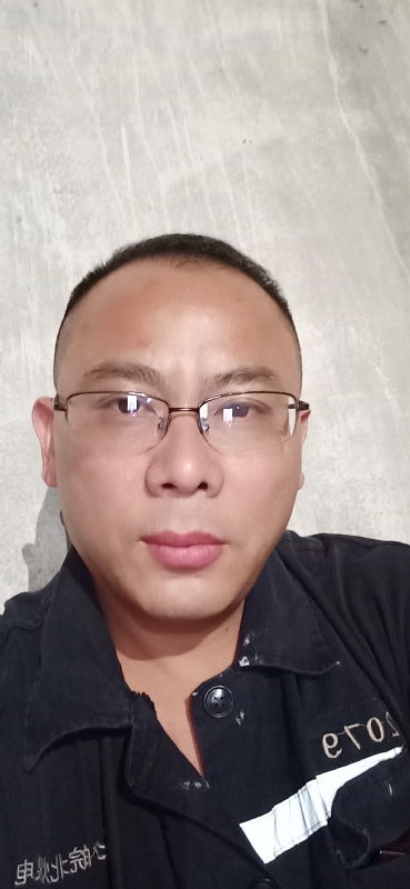 知足常乐的第一张照片--洛阳相亲服务中心