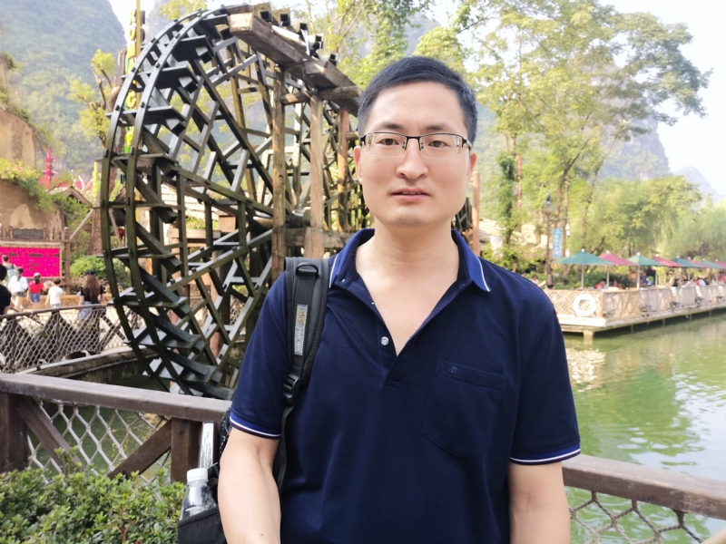 一笑而过的第一张照片--洛阳相亲服务中心