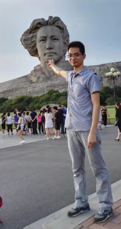 惠辉的牛的第一张照片--洛阳相亲服务中心