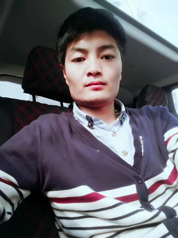 心畫的第一张照片--洛阳相亲服务中心