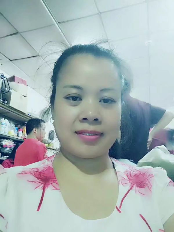 把自己当宝贝的第一张照片--洛阳相亲服务中心