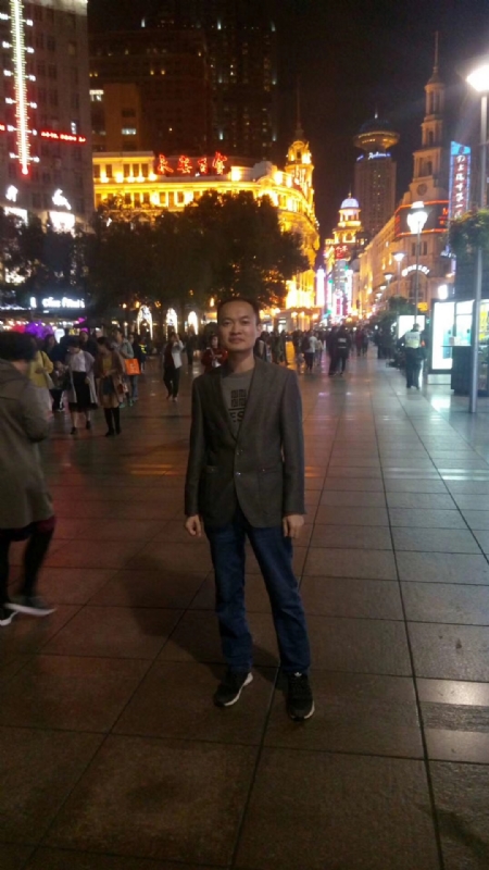 水池养鱼的第一张照片--洛阳相亲服务中心