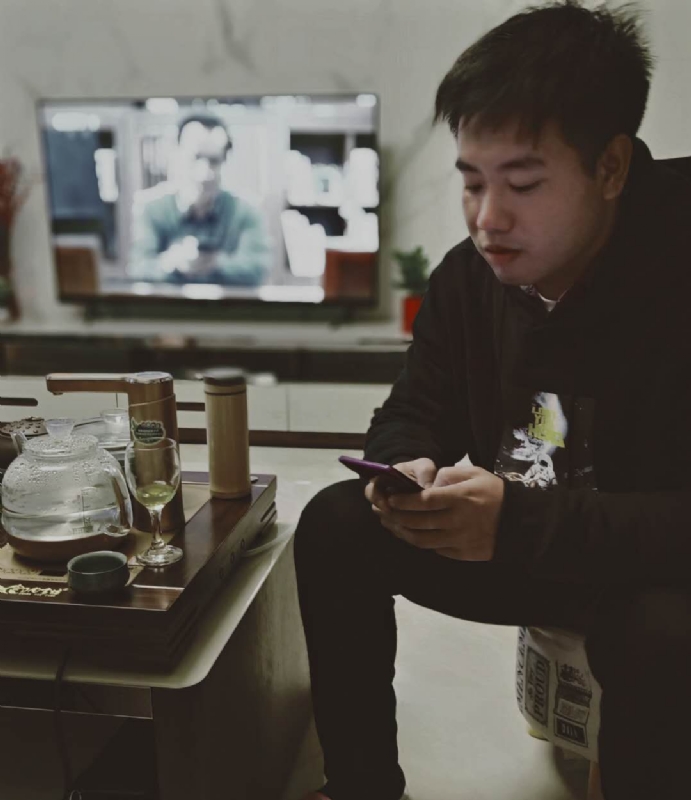 嗯今年能脱单吗的第一张照片--洛阳相亲服务中心