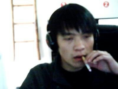 凝视那片天的第一张照片--洛阳相亲服务中心