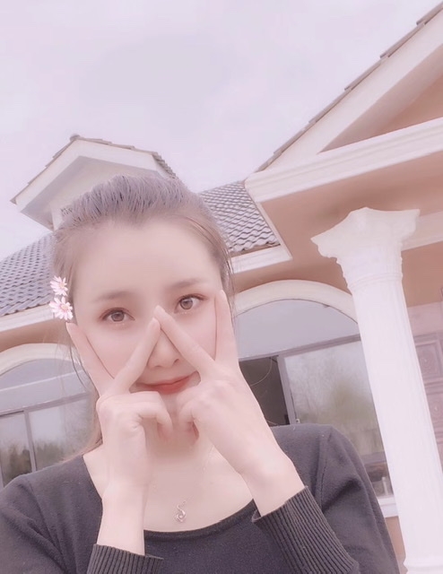 小媛的第一张照片--洛阳相亲服务中心