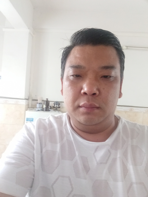 帅帅的第一张照片--洛阳相亲服务中心