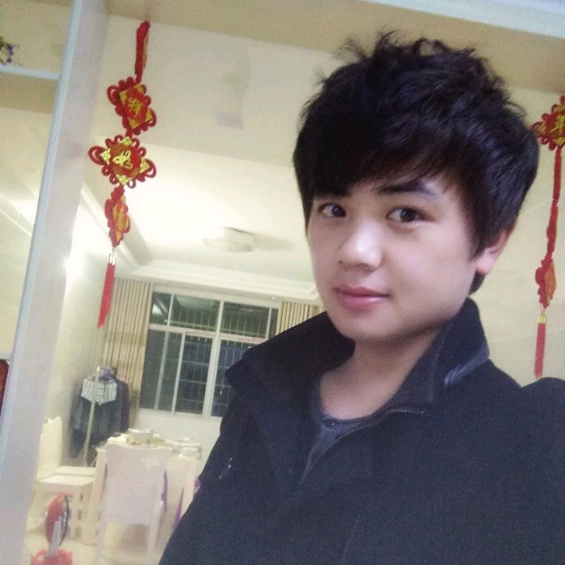 凤凰机器人卡卡老师的第一张照片--洛阳相亲服务中心