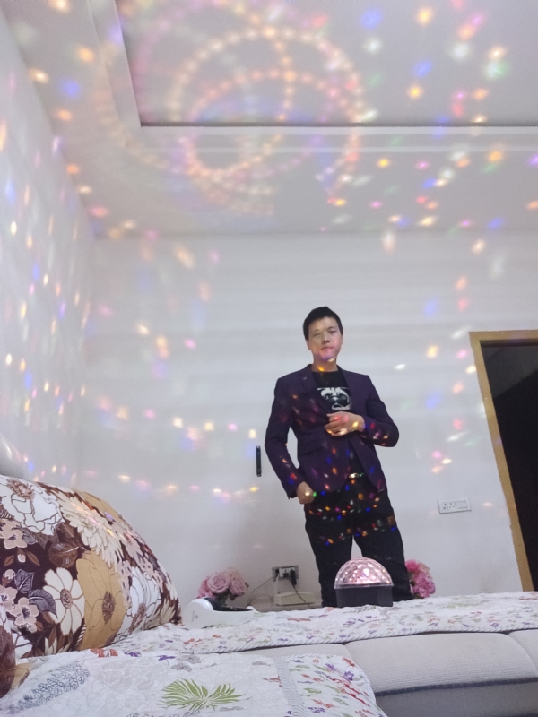 慕凡的第一张照片--洛阳相亲服务中心