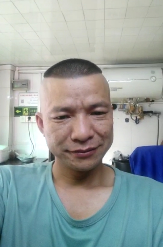 自创生涯的第一张照片--洛阳相亲服务中心