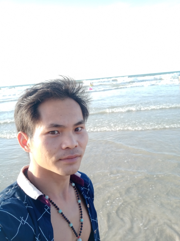 爱已欠费的第一张照片--洛阳相亲服务中心