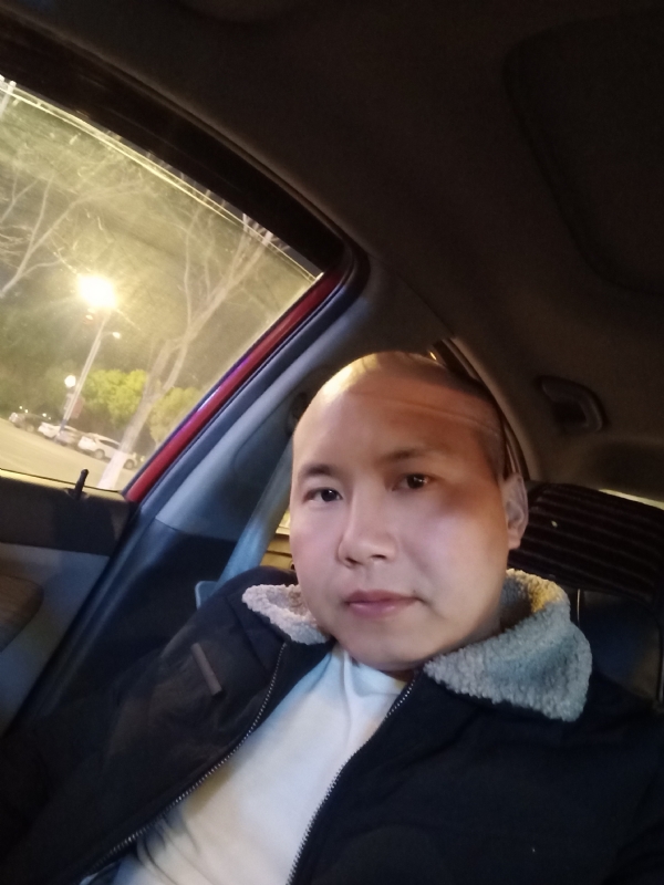 平平淡淡的第二张照片--洛阳相亲服务中心