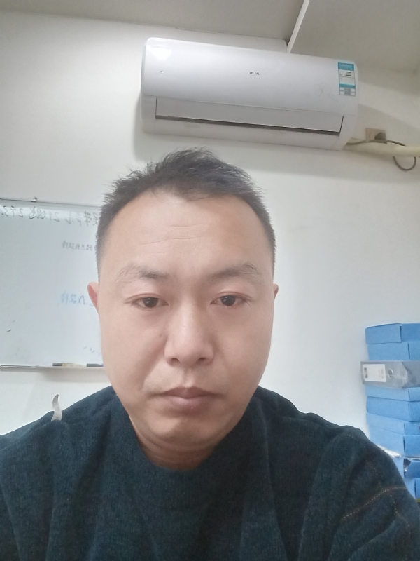 寻找另一半的第二张照片--洛阳相亲服务中心